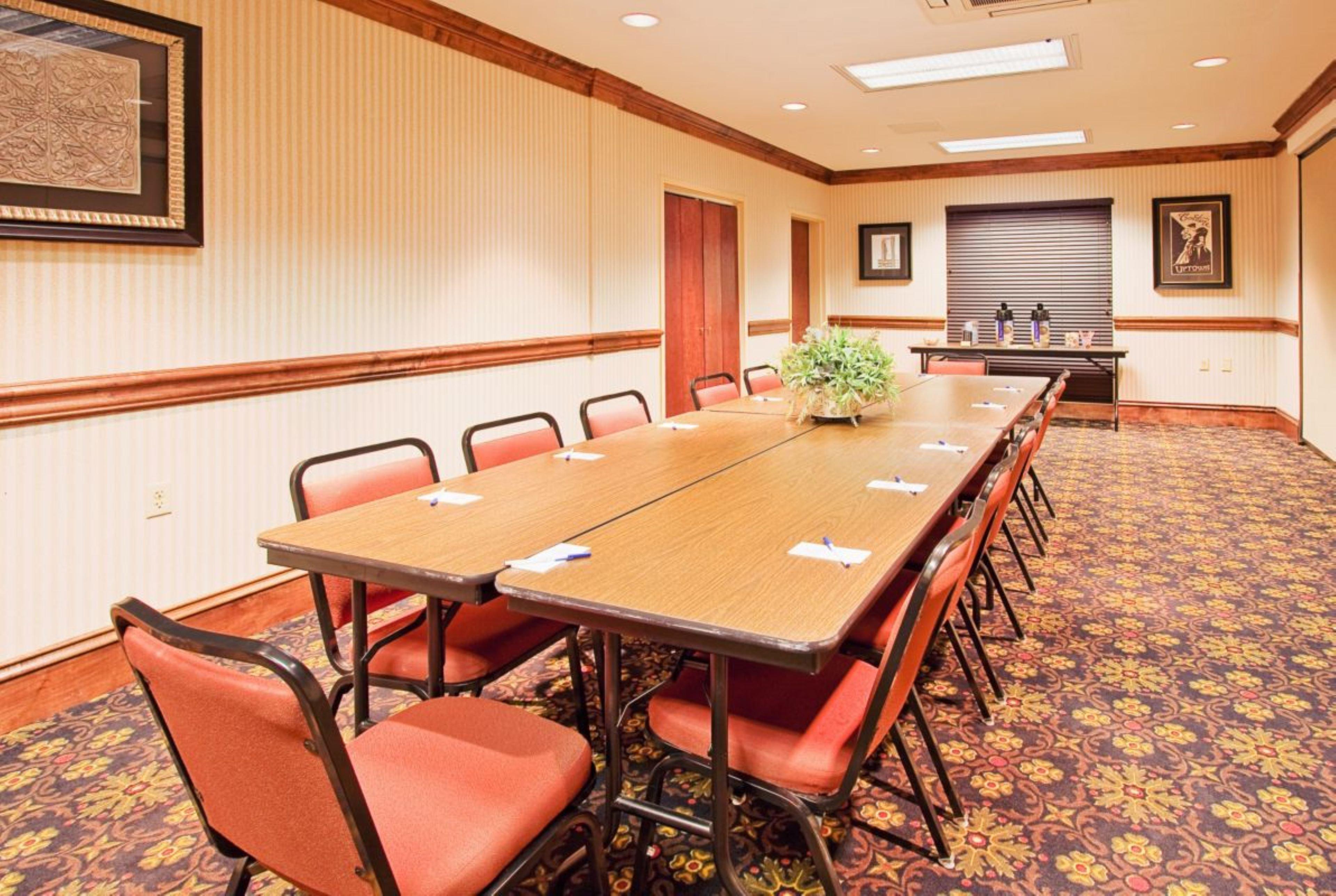 Holiday Inn Express Hotel & Suites Lucedale By Ihg Экстерьер фото